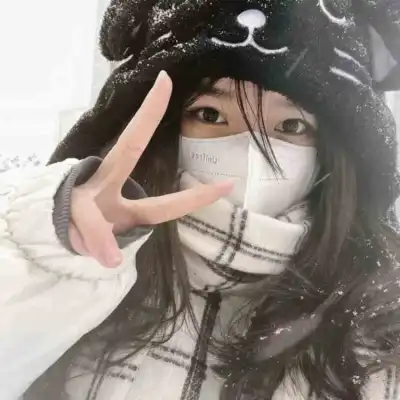 雍恨云